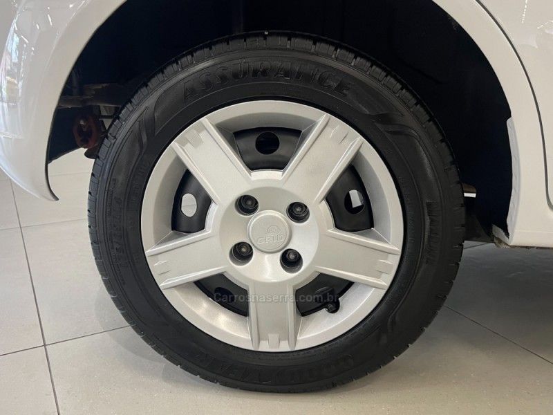 FORD FIESTA 1.0 ROCAM HATCH 8V 2012/2013 ÓTIMA CAR FLORES DA CUNHA / Carros no Vale