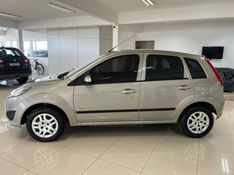 FORD FIESTA 1.6 MPI CLASS HATCH 8V 2010/2011 CIMIRRO AUTOMÓVEIS TAQUARA / Carros no Vale