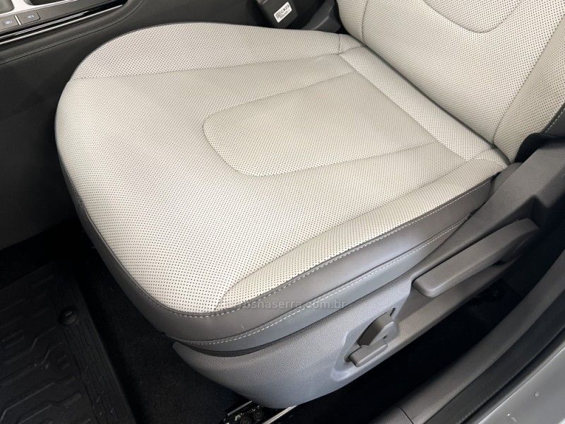 HYUNDAI CRETA 1.6 16V TGDI ULTIMATE GAMMA 2025/2026 ÓTIMA CAR FLORES DA CUNHA / Carros no Vale