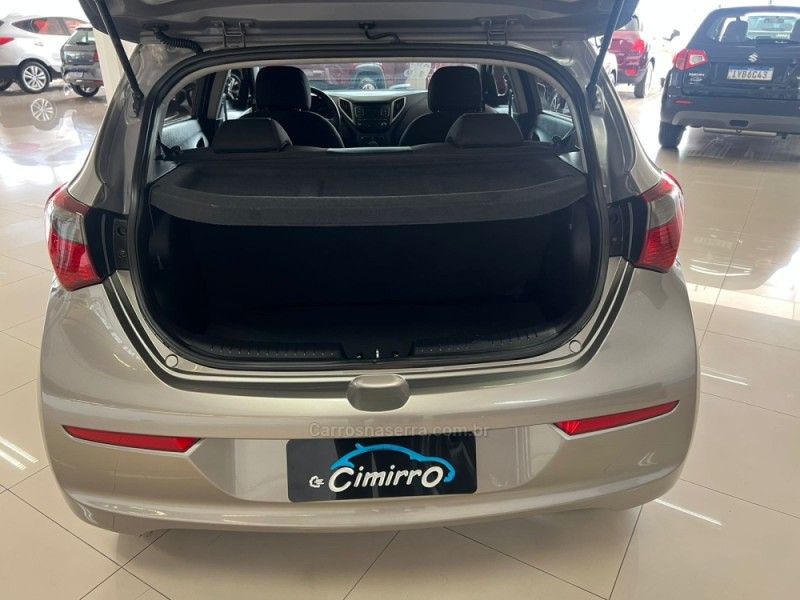 HYUNDAI HB20 1.0 UNIQUE 12V 2018/2019 CIMIRRO AUTOMÓVEIS TAQUARA / Carros no Vale HYUNDAI HB20 1.0 UNIQUE 12V 2018/2019 CIMIRRO AUTOMÓVEIS TAQUARA / Carros no Vale