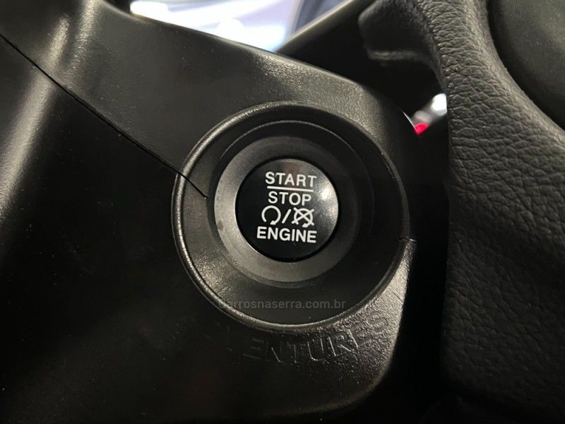 JEEP COMPASS 2.0 16V TRAILHAWK 4X4 2017/2018 ÓTIMA CAR FLORES DA CUNHA / Carros no Vale