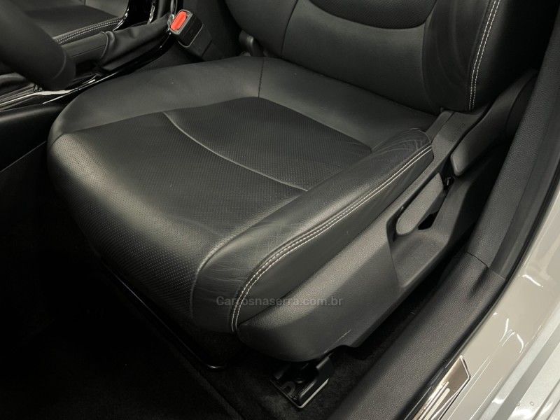 TOYOTA COROLLA 2.0 XEI 16V 2024/2024 ÓTIMA CAR FLORES DA CUNHA / Carros no Vale