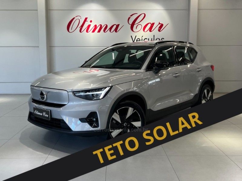 VOLVO XC 40 P6 RECHARGE ELECTRIC PLUS 2023/2024 ÓTIMA CAR FLORES DA CUNHA / Carros no Vale