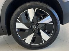 VOLVO XC 40 P6 RECHARGE ELECTRIC PLUS 2023/2024 ÓTIMA CAR FLORES DA CUNHA / Carros no Vale