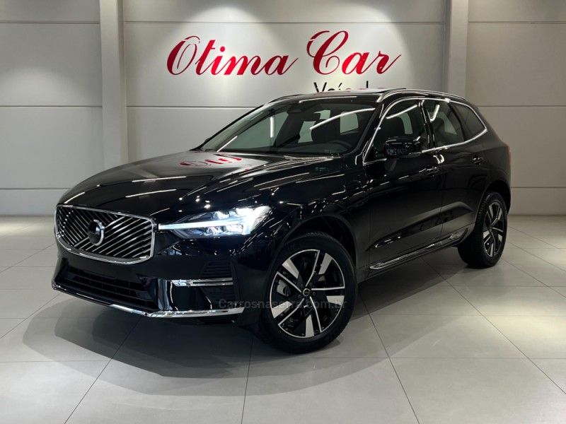 VOLVO XC60 2.0 T8 RECHARGE PLUS AWD HIBRIDO 2025/2026 ÓTIMA CAR FLORES DA CUNHA / Carros no Vale