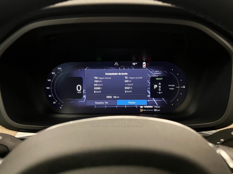 VOLVO XC60 2.0 T8 RECHARGE PLUS AWD HIBRIDO 2025/2026 ÓTIMA CAR FLORES DA CUNHA / Carros no Vale