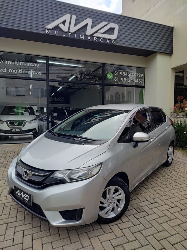 HONDA FIT 1.5 LX 16V 2015/2015 AWD MULTIMARCAS LAJEADO / Carros no Vale