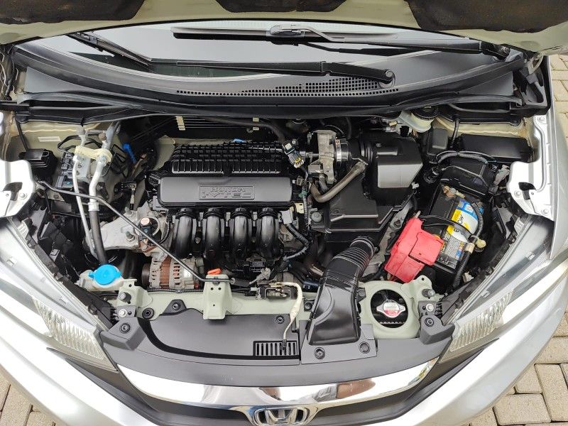 HONDA FIT 1.5 LX 16V 2015/2015 AWD MULTIMARCAS LAJEADO / Carros no Vale