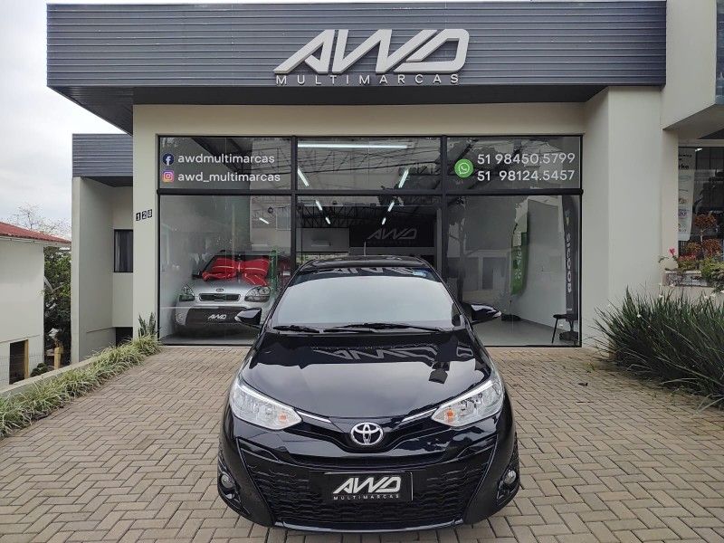 TOYOTA YARIS 1.5 XS 16V 2019/2019 AWD MULTIMARCAS LAJEADO / Carros no Vale