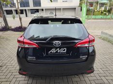 TOYOTA YARIS 1.5 XS 16V 2019/2019 AWD MULTIMARCAS LAJEADO / Carros no Vale