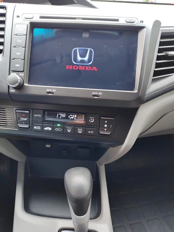 HONDA CIVIC 2.0 LXR 16V 2015/2015 AWD MULTIMARCAS LAJEADO / Carros no Vale