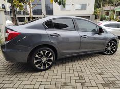 HONDA CIVIC 2.0 LXR 16V 2015/2015 AWD MULTIMARCAS LAJEADO / Carros no Vale