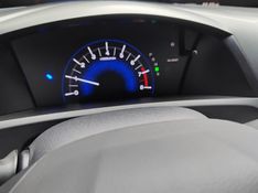 HONDA CIVIC 2.0 LXR 16V 2015/2015 AWD MULTIMARCAS LAJEADO / Carros no Vale