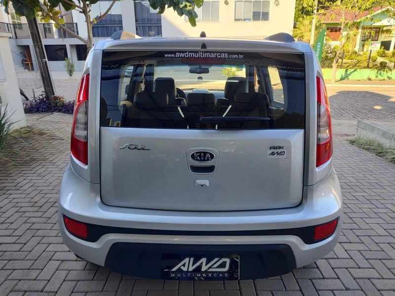 KIA SOUL 1.6 EX 16V 2011/2012 AWD MULTIMARCAS LAJEADO / Carros no Vale KIA SOUL 1.6 EX 16V 2011/2012 AWD MULTIMARCAS LAJEADO / Carros no Vale