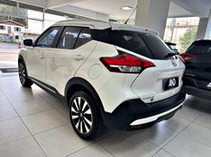 NISSAN KICKS 1.6 16V SV XTRONIC 2019/2019 ANDRIGO VEÍCULOS CAXIAS DO SUL / Carros no Vale