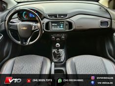 CHEVROLET PRISMA 1.4 MPFI LTZ 8V 2017/2017 V10 VEÍCULOS CAXIAS DO SUL / Carros no Vale