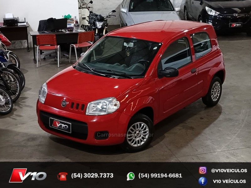 FIAT UNO 1.0 VIVACE 8V 2012/2013 V10 VEÍCULOS CAXIAS DO SUL / Carros no Vale