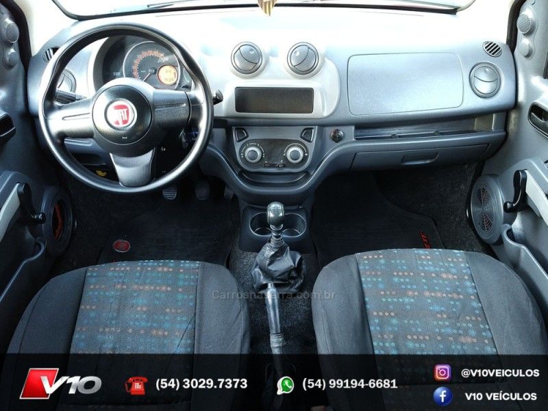 FIAT UNO 1.0 VIVACE 8V 2012/2013 V10 VEÍCULOS CAXIAS DO SUL / Carros no Vale