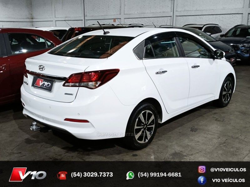 HYUNDAI HB20S 1.6 PREMIUM 16V 2018/2019 V10 VEÍCULOS CAXIAS DO SUL / Carros no Vale