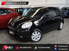 NISSAN MARCH 1.6 SV 16V 2012/2013 V10 VEÍCULOS CAXIAS DO SUL / Carros no Vale