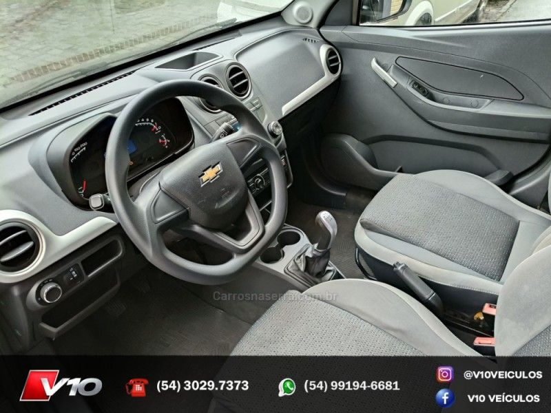 CHEVROLET MONTANA 1.4 MPFI LS CS 8V 2016/2017 V10 VEÍCULOS CAXIAS DO SUL / Carros no Vale