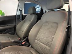 HYUNDAI HB20X 1.6 EVOLUTION 16V 2020/2020 LUIGGI AUTOMÓVEIS CARLOS BARBOSA / Carros no Vale
