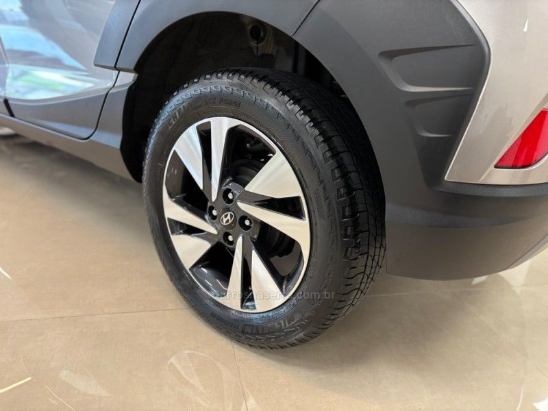 HYUNDAI HB20X 1.6 EVOLUTION 16V 2020/2020 LUIGGI AUTOMÓVEIS CARLOS BARBOSA / Carros no Vale