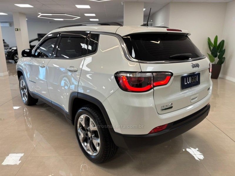 JEEP COMPASS 2.0 LONGITUDE TD350 TURBO 4X4 2020/2020 LUIGGI AUTOMÓVEIS CARLOS BARBOSA / Carros no Vale