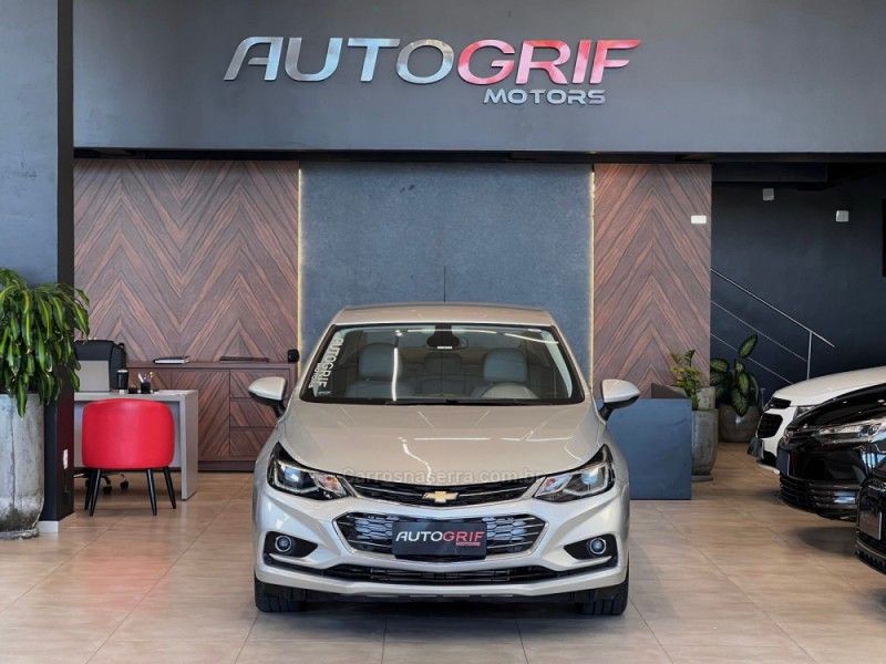 CHEVROLET CRUZE 1.4 TURBO LTZ 16V 2017/2017 AUTOGRIF MOTORS CAMPO BOM / Carros no Vale