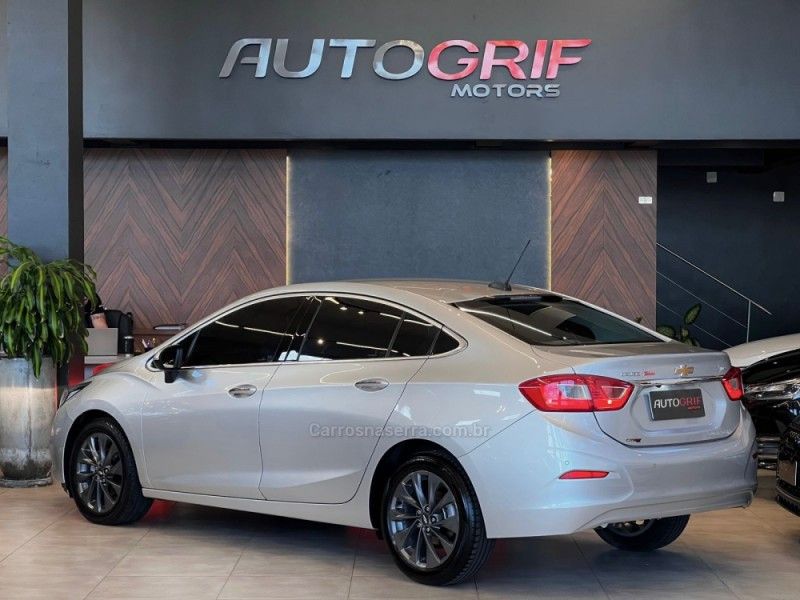 CHEVROLET CRUZE 1.4 TURBO LTZ 16V 2017/2017 AUTOGRIF MOTORS CAMPO BOM / Carros no Vale