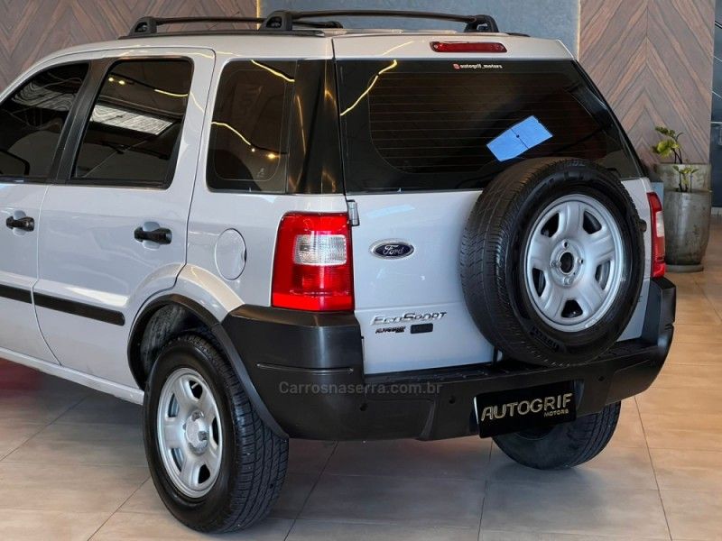FORD ECOSPORT 1.6 XLS 8V 2007/2007 AUTOGRIF MOTORS CAMPO BOM / Carros no Vale