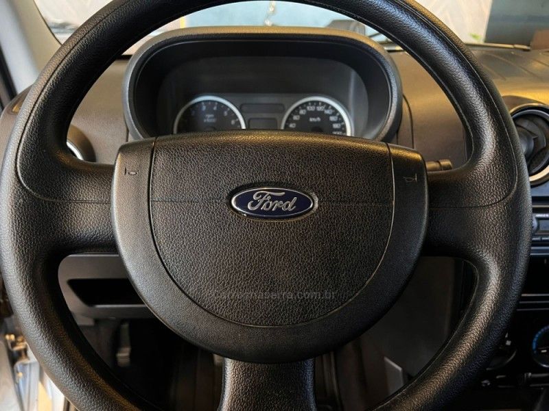 FORD ECOSPORT 1.6 XLS 8V 2007/2007 AUTOGRIF MOTORS CAMPO BOM / Carros no Vale