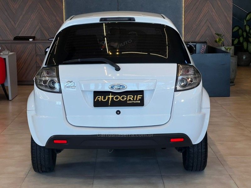 FORD KA 1.0 MPI 8V 2012/2013 AUTOGRIF MOTORS CAMPO BOM / Carros no Vale