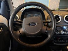 FORD KA 1.0 MPI 8V 2012/2013 AUTOGRIF MOTORS CAMPO BOM / Carros no Vale