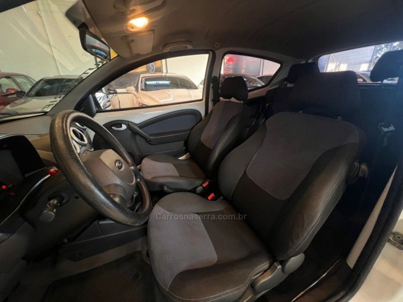 FORD KA 1.0 MPI 8V 2012/2013 AUTOGRIF MOTORS CAMPO BOM / Carros no Vale