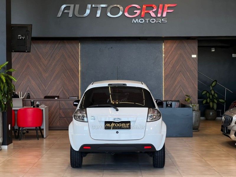 FORD KA 1.0 MPI 8V 2012/2013 AUTOGRIF MOTORS CAMPO BOM / Carros no Vale
