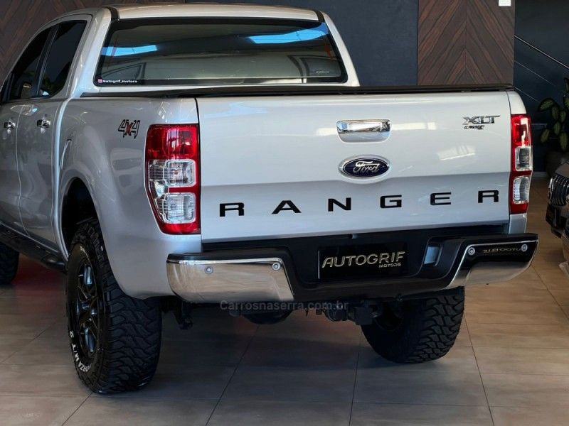 FORD RANGER 3.2 XLT 4X4 CD 20V 2015/2015 AUTOGRIF MOTORS CAMPO BOM / Carros no Vale