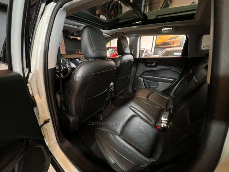 JEEP COMPASS 2.0 16V LIMITED 2018/2018 AUTOGRIF MOTORS CAMPO BOM / Carros no Vale