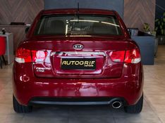 KIA CERATO 1.6 SX2 16V 2010/2011 AUTOGRIF MOTORS CAMPO BOM / Carros no Vale