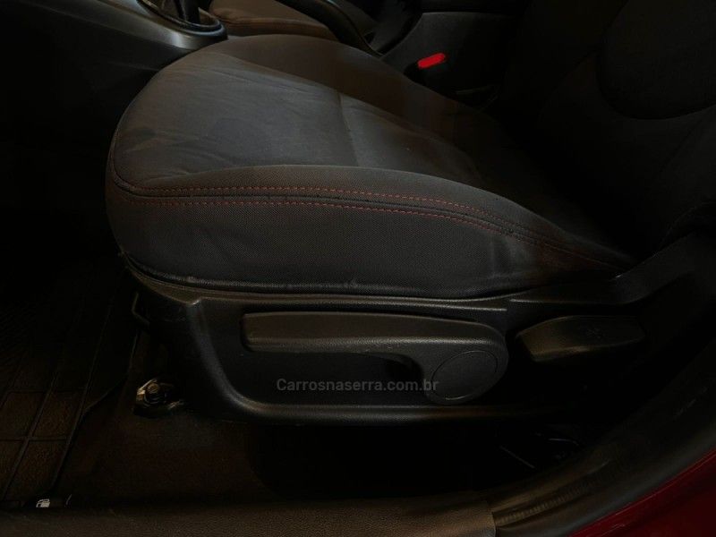 KIA CERATO 1.6 SX2 16V 2010/2011 AUTOGRIF MOTORS CAMPO BOM / Carros no Vale