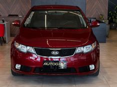 KIA CERATO 1.6 SX2 16V 2010/2011 AUTOGRIF MOTORS CAMPO BOM / Carros no Vale