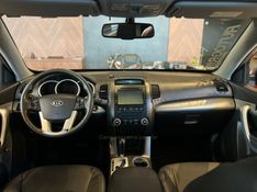 KIA SORENTO 3.5 S.658 V6 4X4 24V 2012/2013 AUTOGRIF MOTORS CAMPO BOM / Carros no Vale