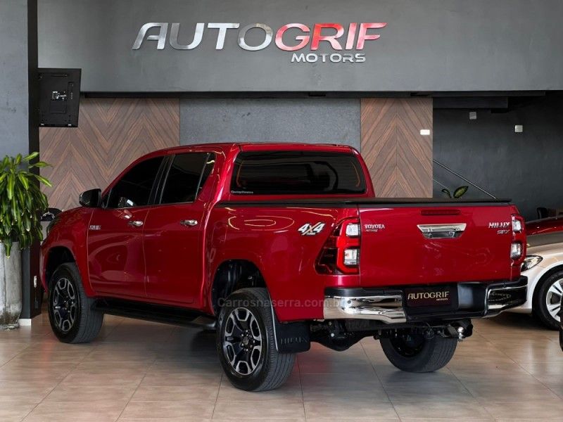 TOYOTA HILUX 2.8 SRX 4X4 CD 16V 2021/2021 AUTOGRIF MOTORS CAMPO BOM / Carros no Vale
