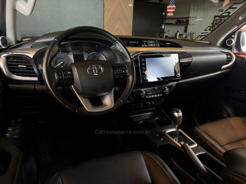 TOYOTA HILUX 2.8 SRX 4X4 CD 16V 2021/2021 AUTOGRIF MOTORS CAMPO BOM / Carros no Vale