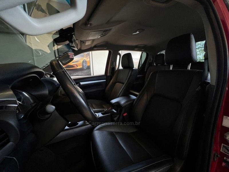 TOYOTA HILUX 2.8 SRX 4X4 CD 16V 2021/2021 AUTOGRIF MOTORS CAMPO BOM / Carros no Vale