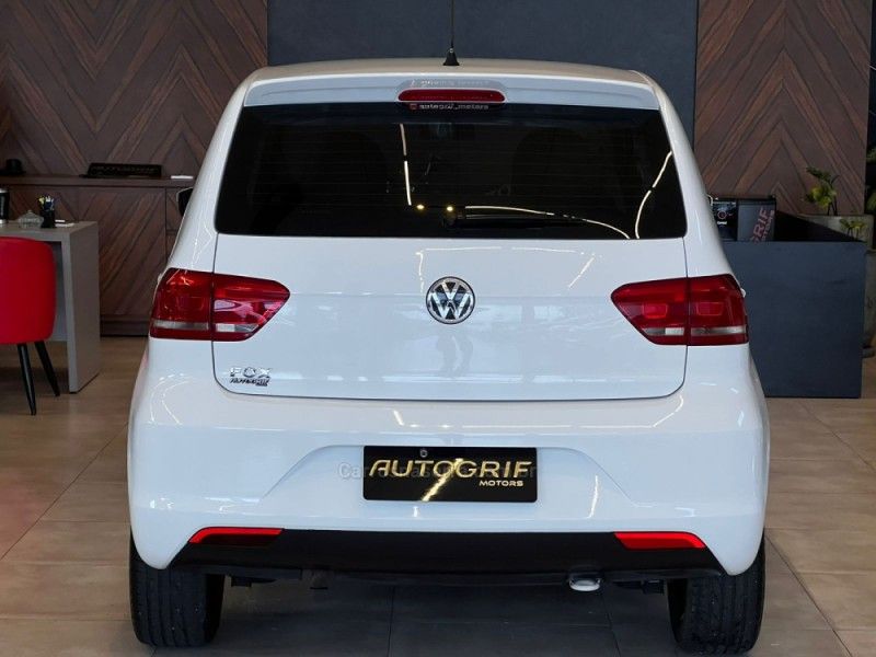 VOLKSWAGEN FOX 1.0 MI COMFORTLINE 8V 2015/2015 AUTOGRIF MOTORS CAMPO BOM / Carros no Vale