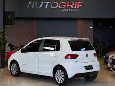 VOLKSWAGEN FOX 1.0 MI COMFORTLINE 8V 2015/2015 AUTOGRIF MOTORS CAMPO BOM / Carros no Vale