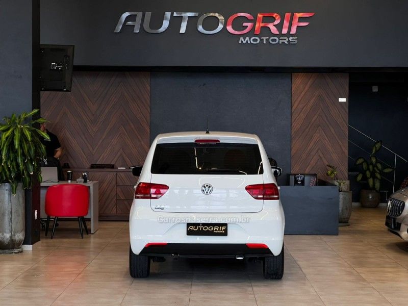 VOLKSWAGEN FOX 1.0 MI COMFORTLINE 8V 2015/2015 AUTOGRIF MOTORS CAMPO BOM / Carros no Vale