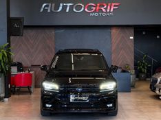 VOLKSWAGEN TIGUAN 2.0 ALLSPACE R-LINE 350 TSI 4X4 2018/2018 AUTOGRIF MOTORS CAMPO BOM / Carros no Vale