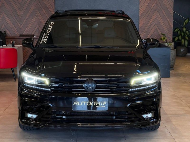 VOLKSWAGEN TIGUAN 2.0 ALLSPACE R-LINE 350 TSI 4X4 2018/2018 AUTOGRIF MOTORS CAMPO BOM / Carros no Vale